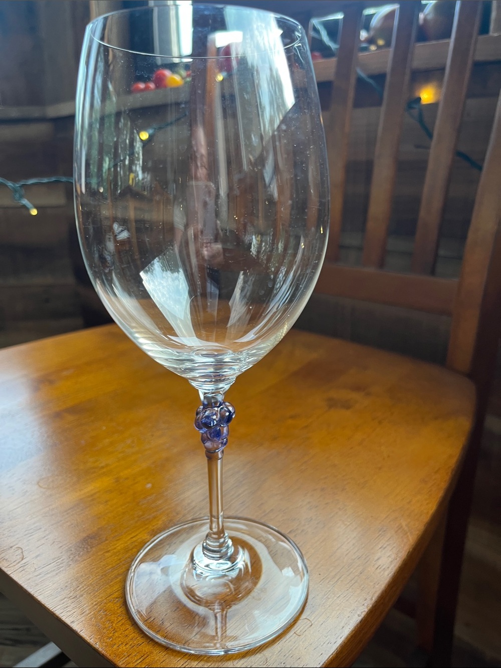 Mikasa “Chablis” crystal red wine glasse